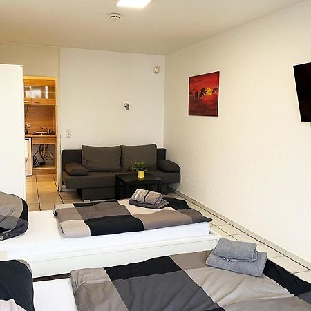 Ferienwohnung Koeln Junkersdorf エクステリア 写真
